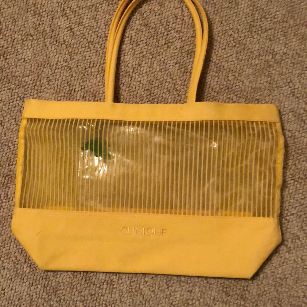 Never use shopping bag.